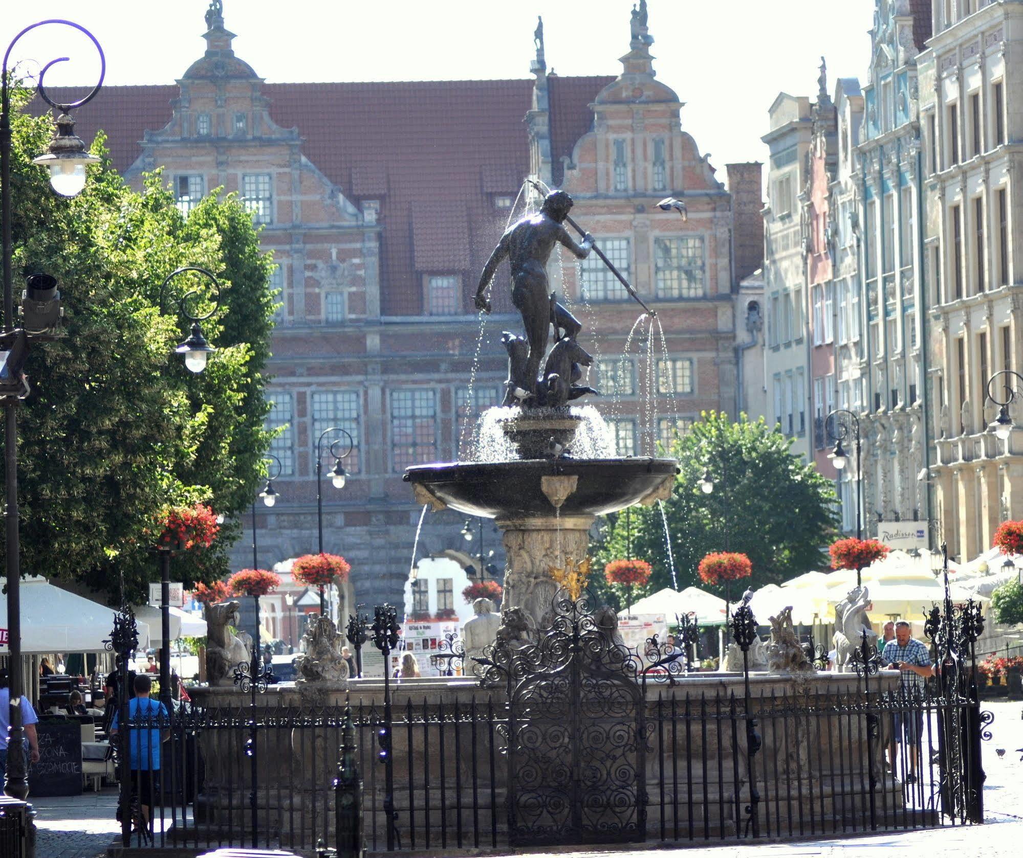 Rezydencja Wind Rose - Luxury ApartHotel Gdańsk Buitenkant foto